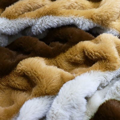 Good price Fireproof Fux Fur Lempar Selimut 100 Polyester Selimut Flame retardant on line