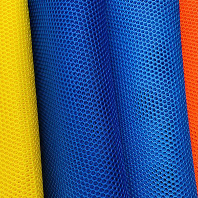 Good price 100 Persen Polyester Spacer Mesh Fabric Ringan Polyester Mesh Fabric 230gsm on line