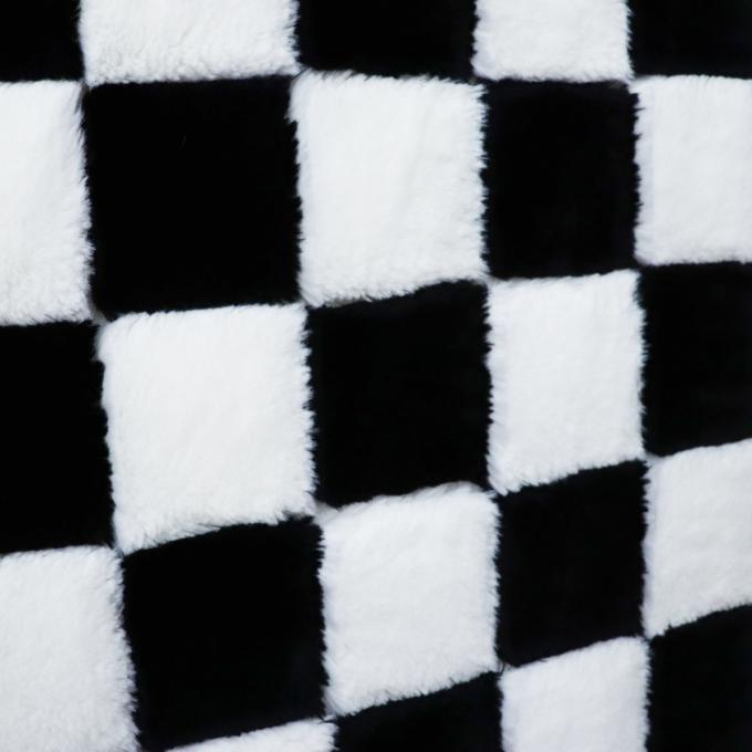 320gm Checkerboard Pola Fake Fur Lempar Berat Fake Fur Selimut 1