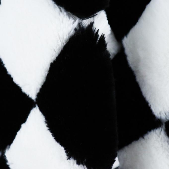 320gm Checkerboard Pola Fake Fur Lempar Berat Fake Fur Selimut 3