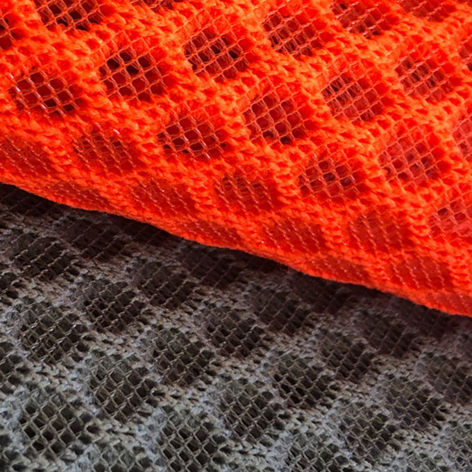 100% Polyester Daur Ulang Polyester Mesh Dipakaikan Airmesh 3D Mesh Material 3