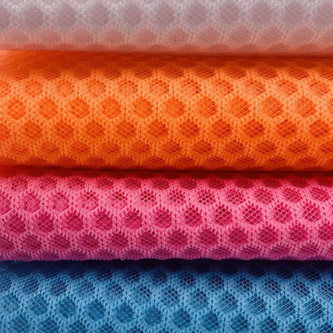 100% Polyester Daur Ulang Polyester Mesh Dipakaikan Airmesh 3D Mesh Material 4