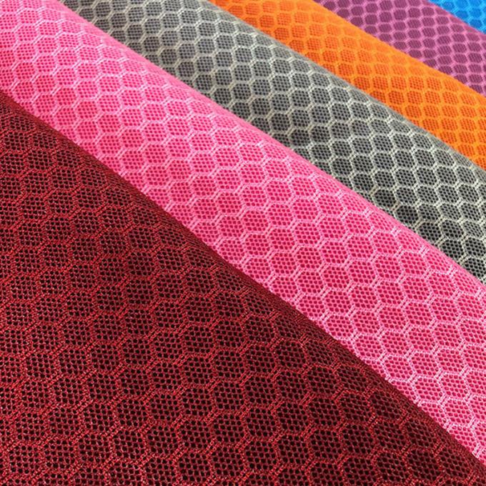 3mm Knitted Airmesh 250GSM Polyester Sports Mesh Fabric Tearproof Untuk Bagasi 2